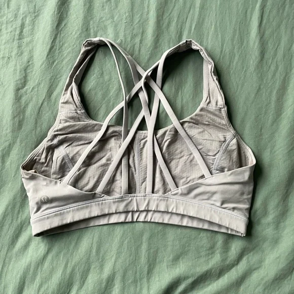 Lululemon crossover sports bra - Picture 2 of 3